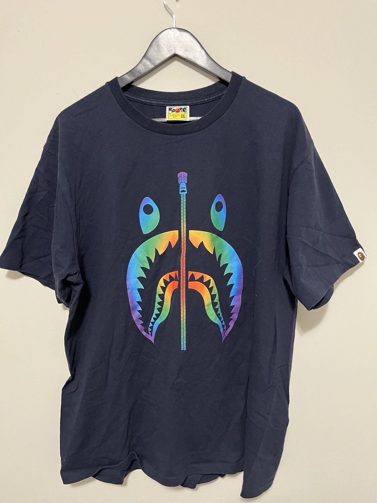Bape Bape shark t Size US XXL / EU 58 / 5 - 1 Thumbnail