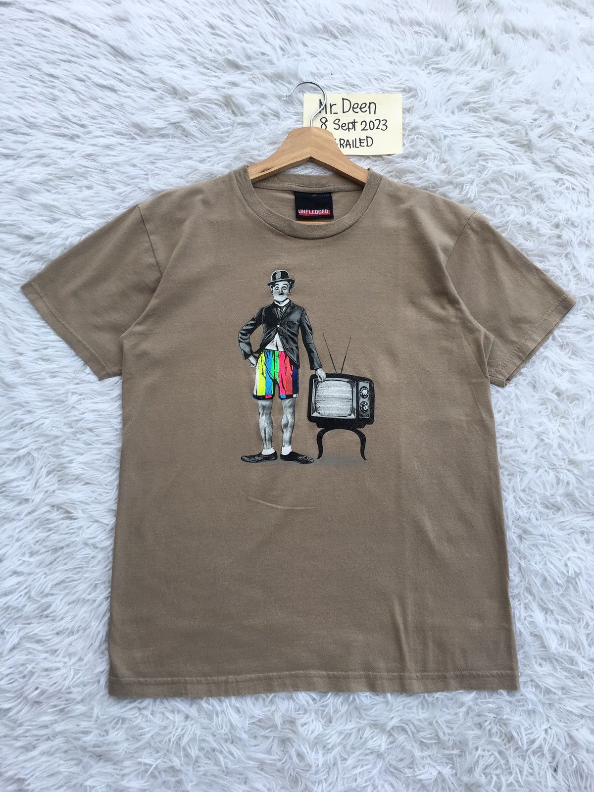 Vintage Rare Vtg Unfledged Charlie Chaplin Tshirt Japanese Brand Size US S / EU 44-46 / 1 - 1 Thumbnail