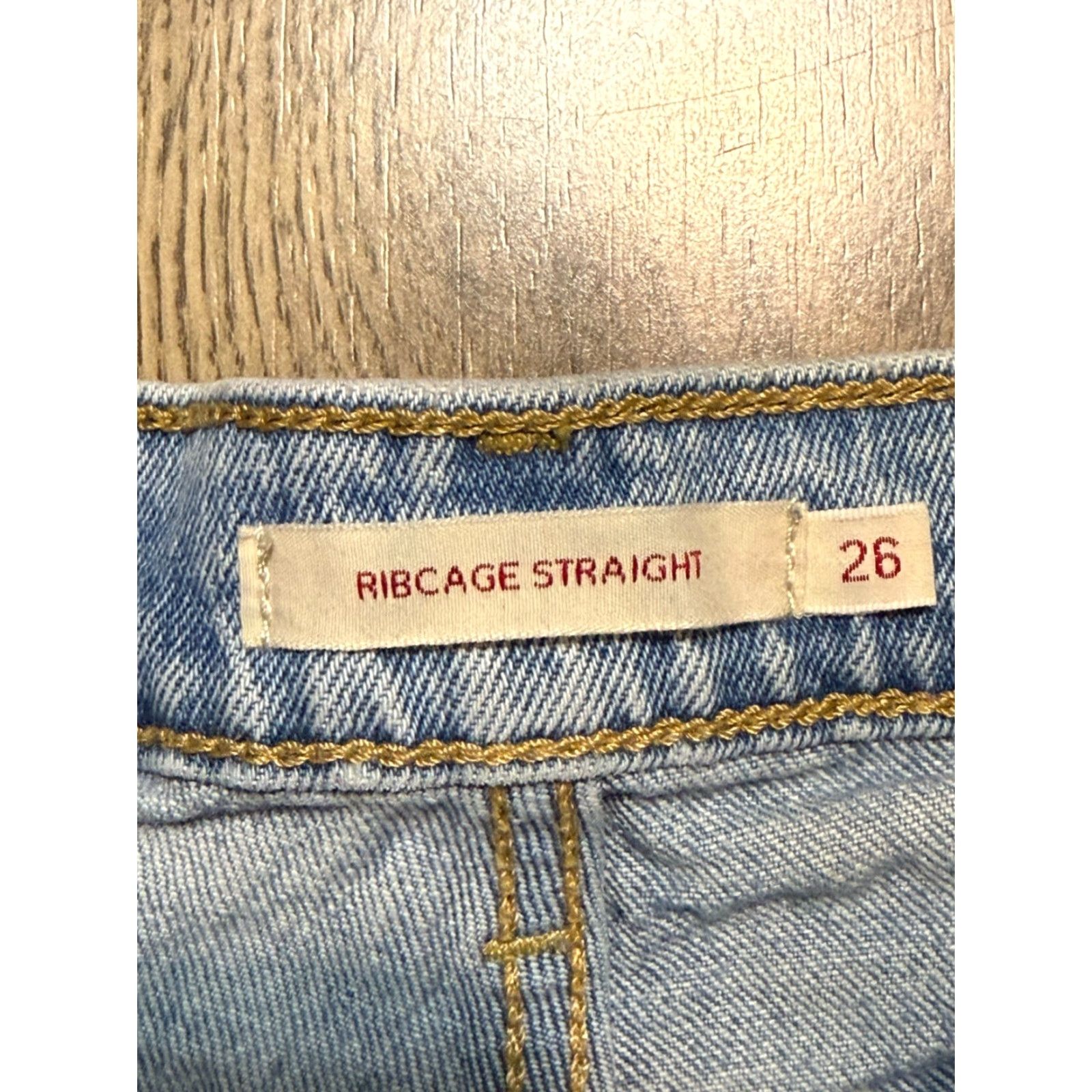 Levi's VINTAGE Levi's Jeans Women's Size 26 Blue Denim Cut-Off Shorts Ribcage Straight Jeans Size 26" / US 2 / IT 38 - 7 Thumbnail