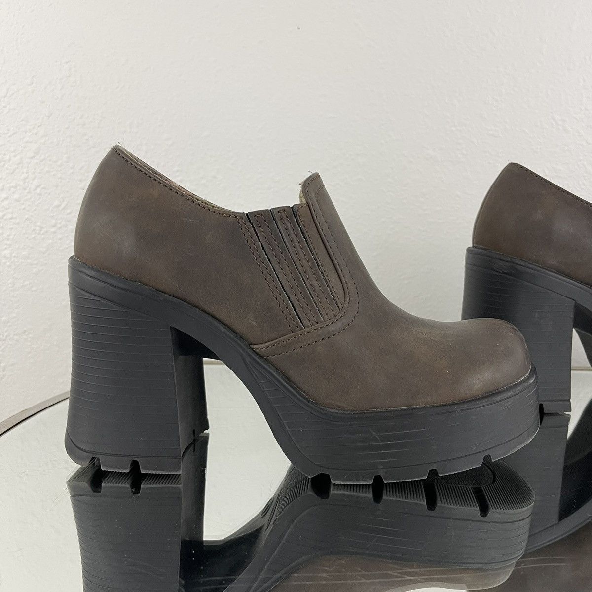 Other LOWER EAST SIDE Vintage Y2K Brown Platform Ankle Boot Size US 7 / IT 37 - 5 Thumbnail