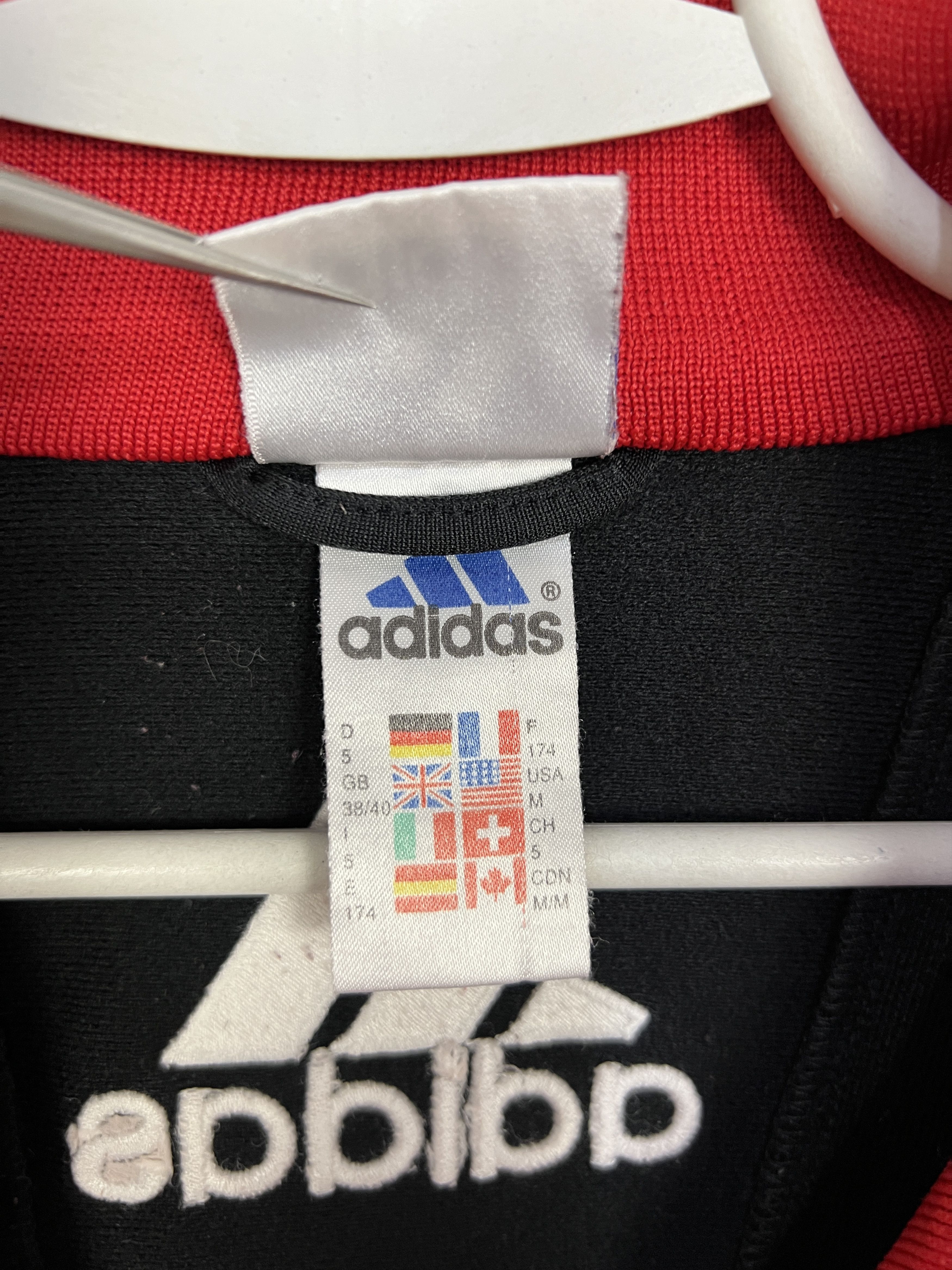 Adidas Vintage 90's Adidas AC Milan Football Jacket Soccer Mens Size US M / EU 48-50 / 2 - 9 Thumbnail