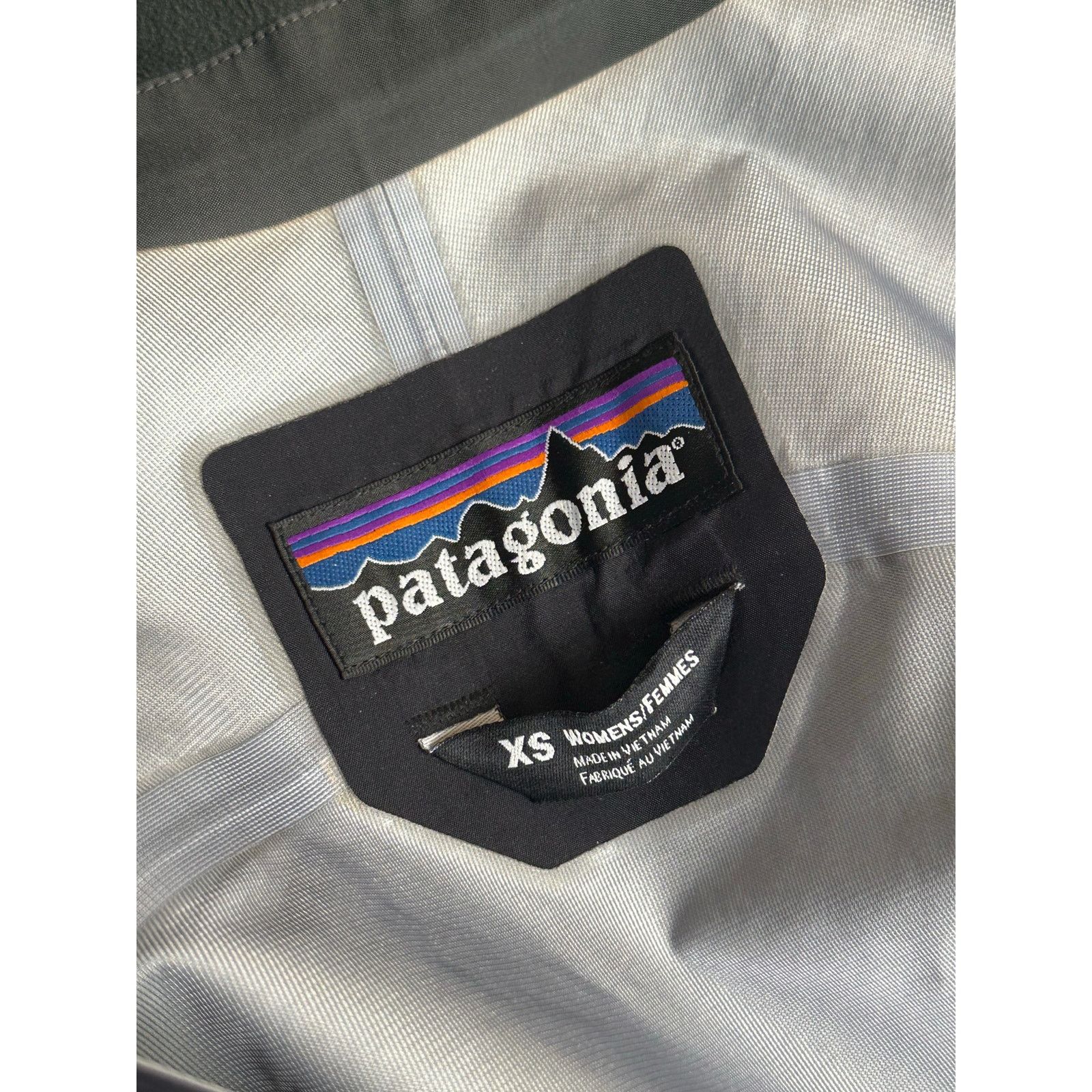 Patagonia Patagonia Gore-Tex Black Shell - Size XS - Mint Size XS / US 0-2 / IT 36-38 - 10 Thumbnail