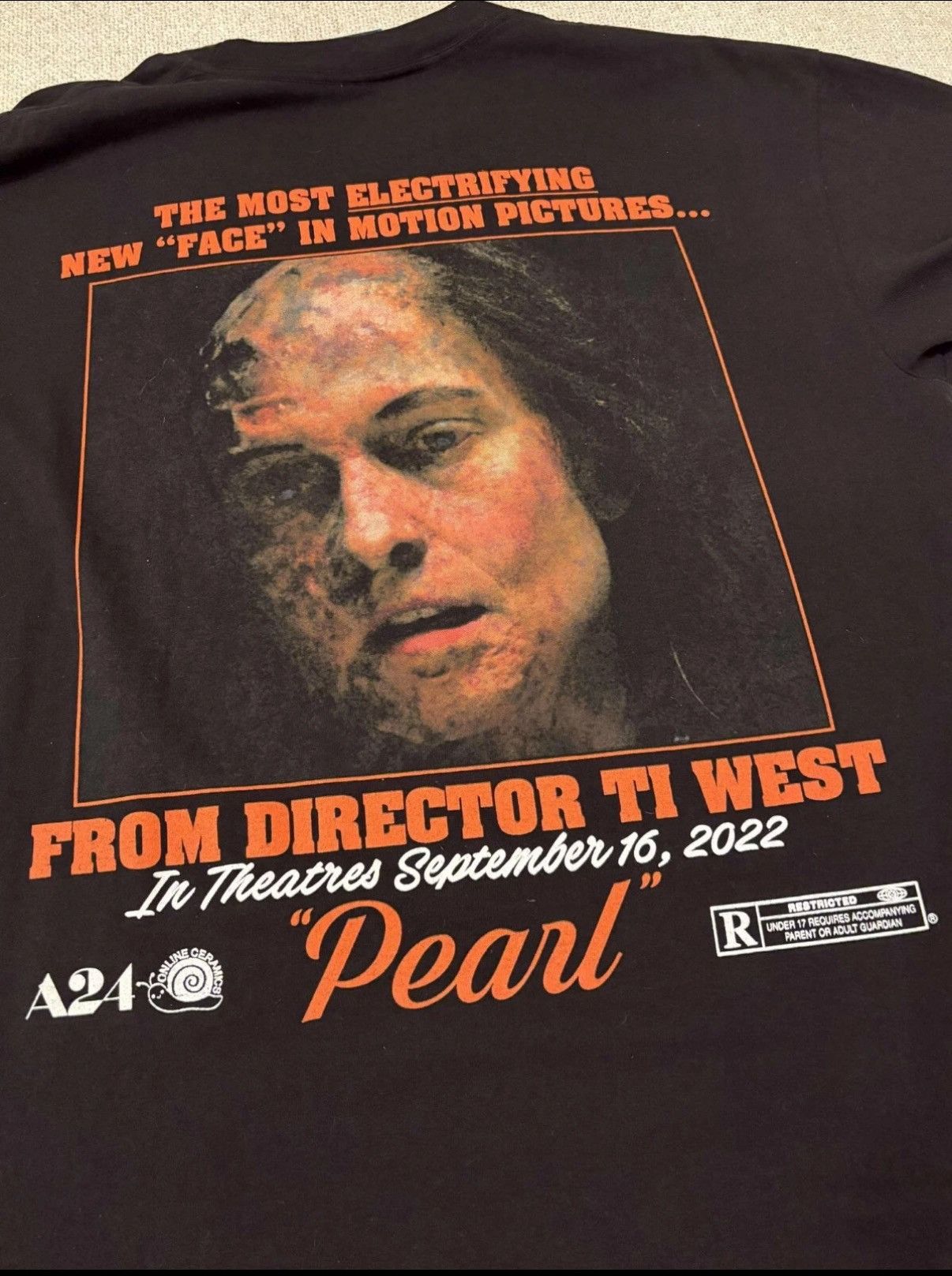 A24 × Online Ceramics A24 x Online Ceramics “Pearl” From Hell Tee Size US L / EU 52-54 / 3 - 4 Thumbnail