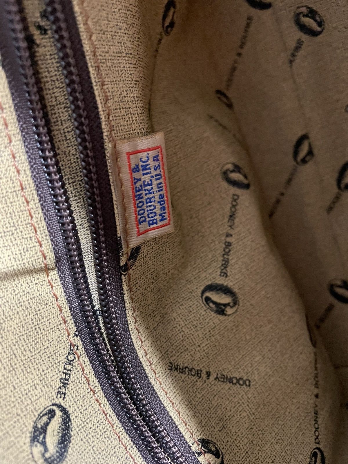 Dooney & Bourke Vintage Dooney&Bourke Made in USA Handle Bag Size ONE SIZE - 13 Thumbnail