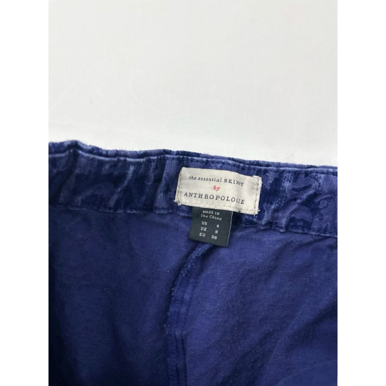Anthropologie Anthropologie Pants Women’s 4 Blue Floral Jacquard Skinny Dress Pants Slimming Pockets Women Size 27" / US 4 / IT 40 - 6 Thumbnail