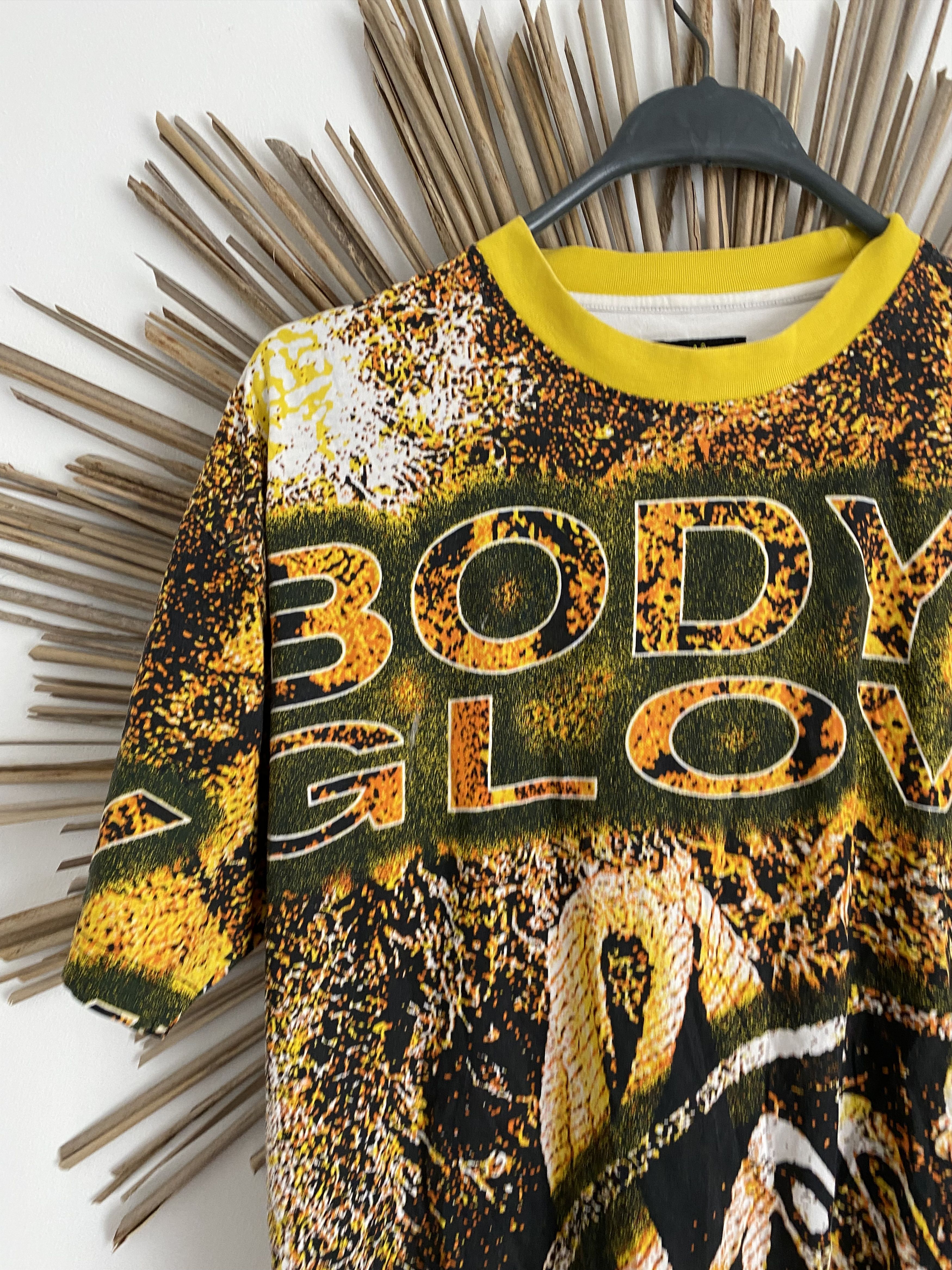 Body Glove Body glove vintage all over print aop oversized t-shirt Size US M / EU 48-50 / 2 - 5 Thumbnail