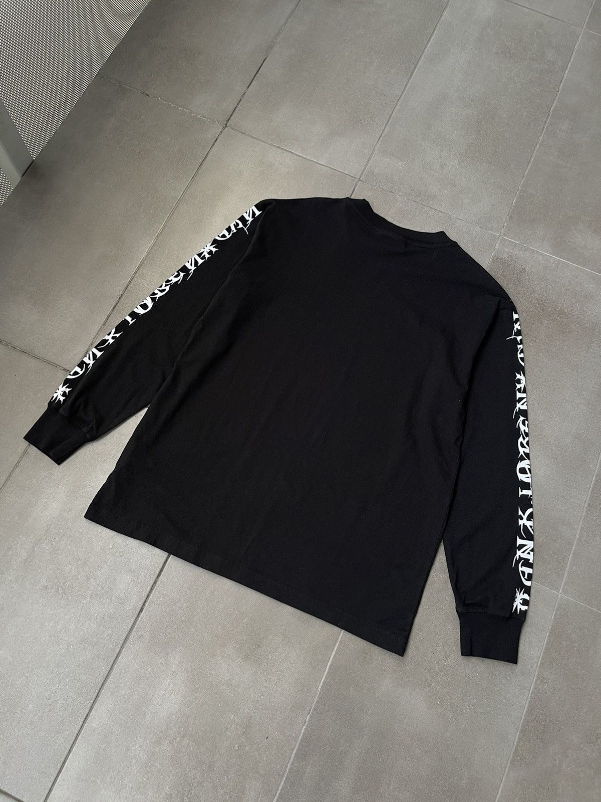 Han Kjobenhavn !DS! FW22 Han Kjobenhavn Demon Print Boxy Long Sleeve Size US L / EU 52-54 / 3 - 10 Thumbnail