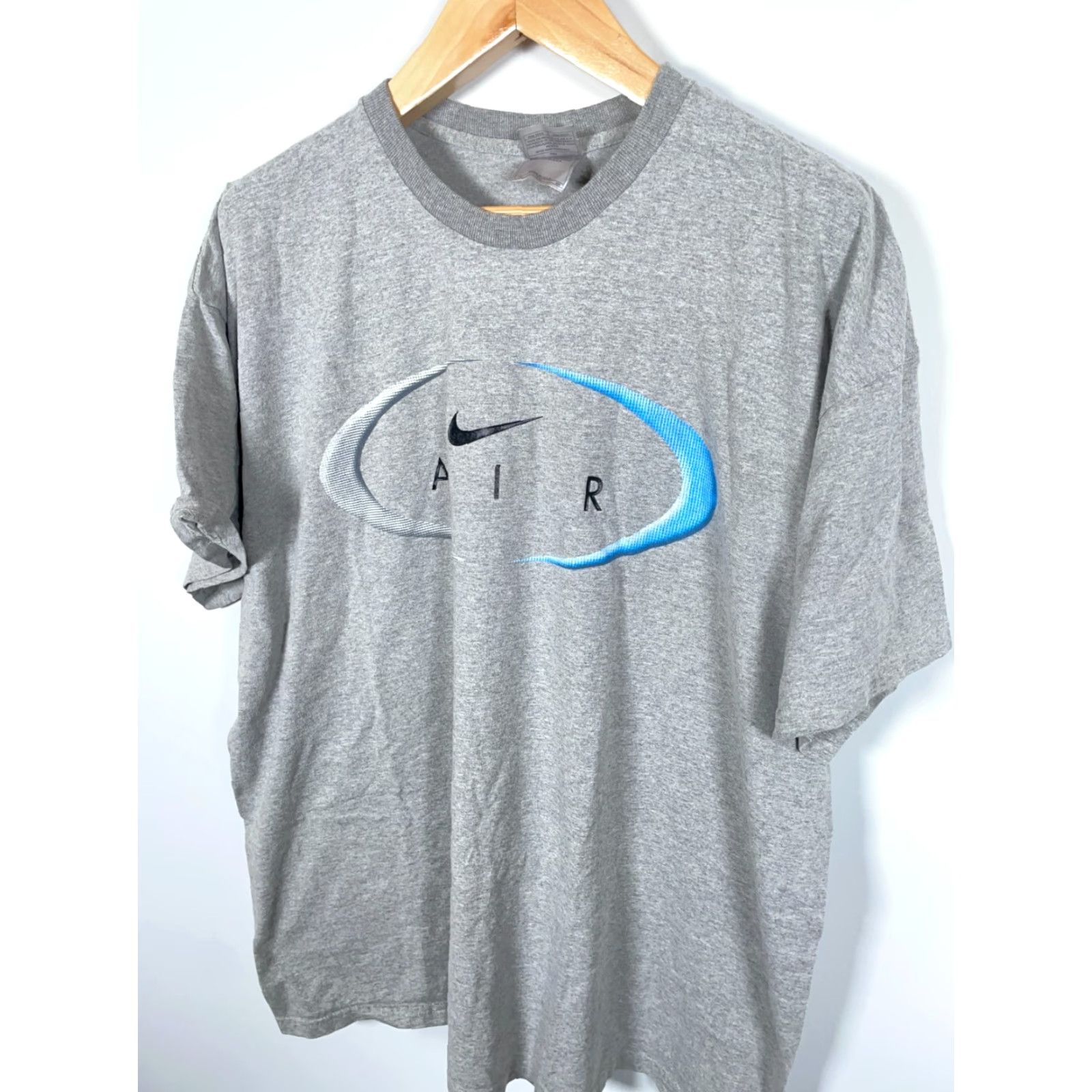 Nike Vintage Nike Air T-Shirt Men 2XL Gray Short Sleeve Crew Neck Double-Sided Print USA Made 2000s 90s Hipster Retro Graphic Size US XXL / EU 58 / 5 - 7 Thumbnail