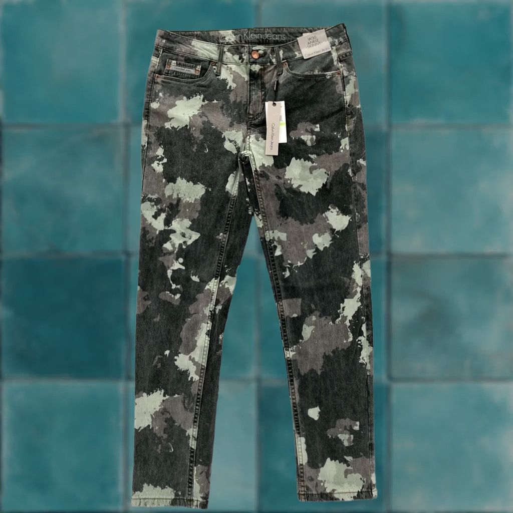 Calvin Klein Calvin Klein Jeans Women's Ankle Skinny Green Camouflage Stretch Denim Pants 30 Size 30" / US 8 / IT 44 - 1 Thumbnail