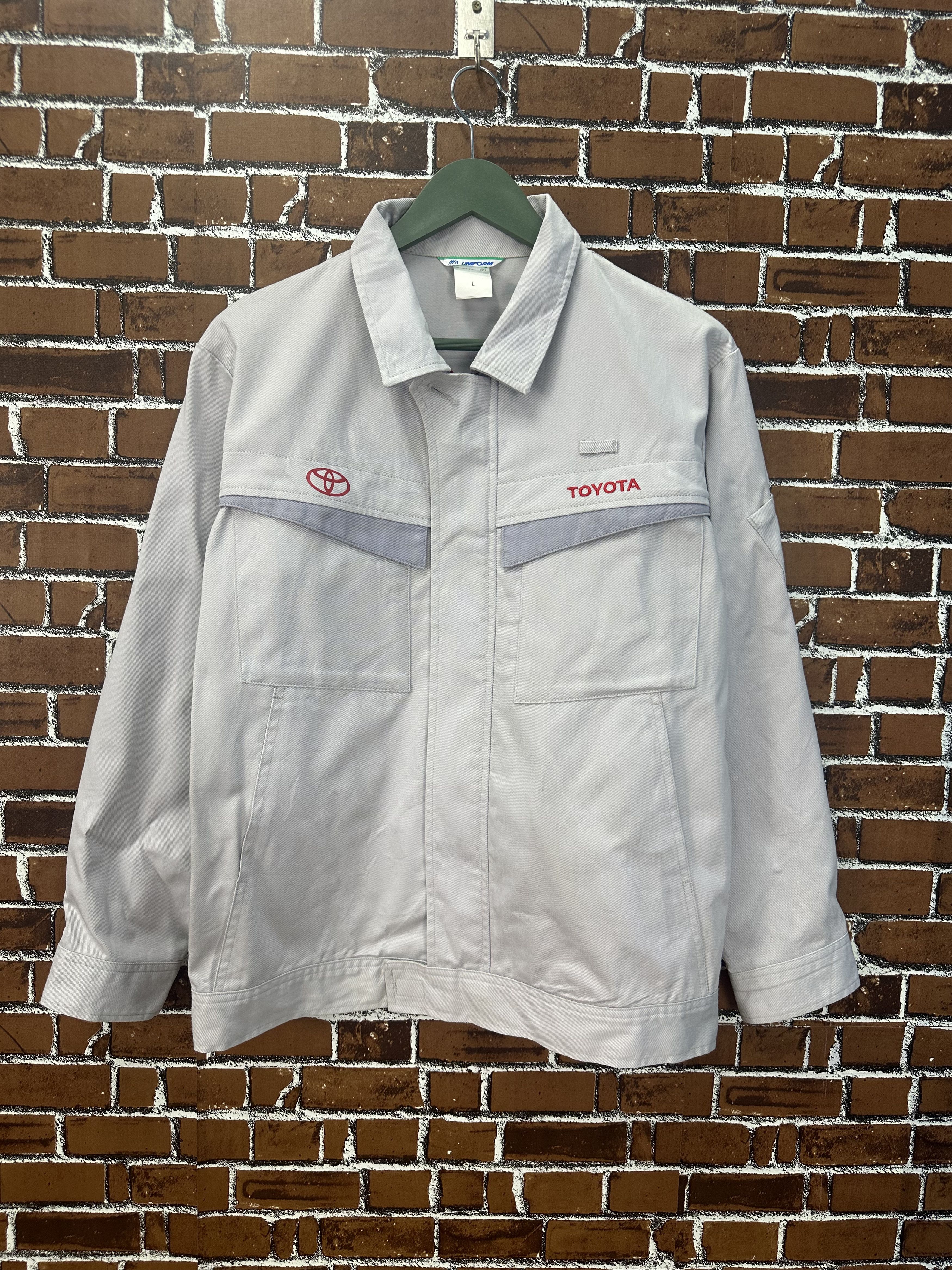 Formula 1 Vintage Toyota TRD Racing Workers Jacket Z221 Size US L / EU 52-54 / 3 - 1 Thumbnail