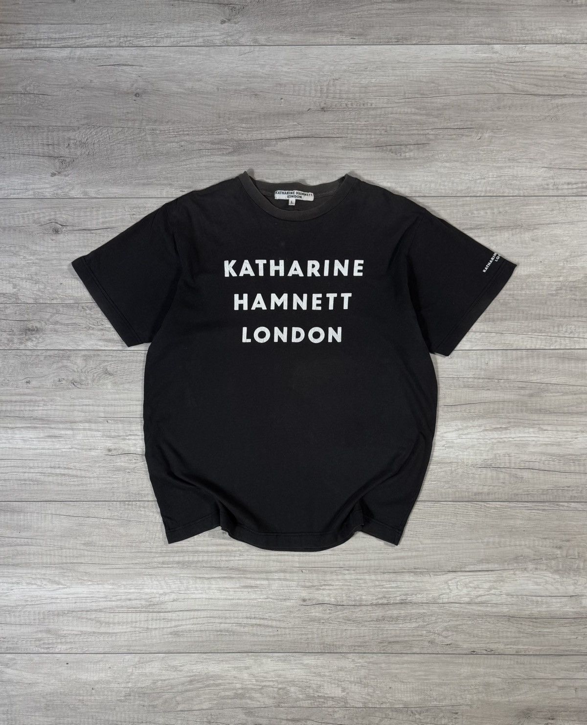 Katharine Hamnett London Katharine Hamnett London Vintage Rare Faded Distressed Tee Size US L / EU 52-54 / 3 - 1 Thumbnail