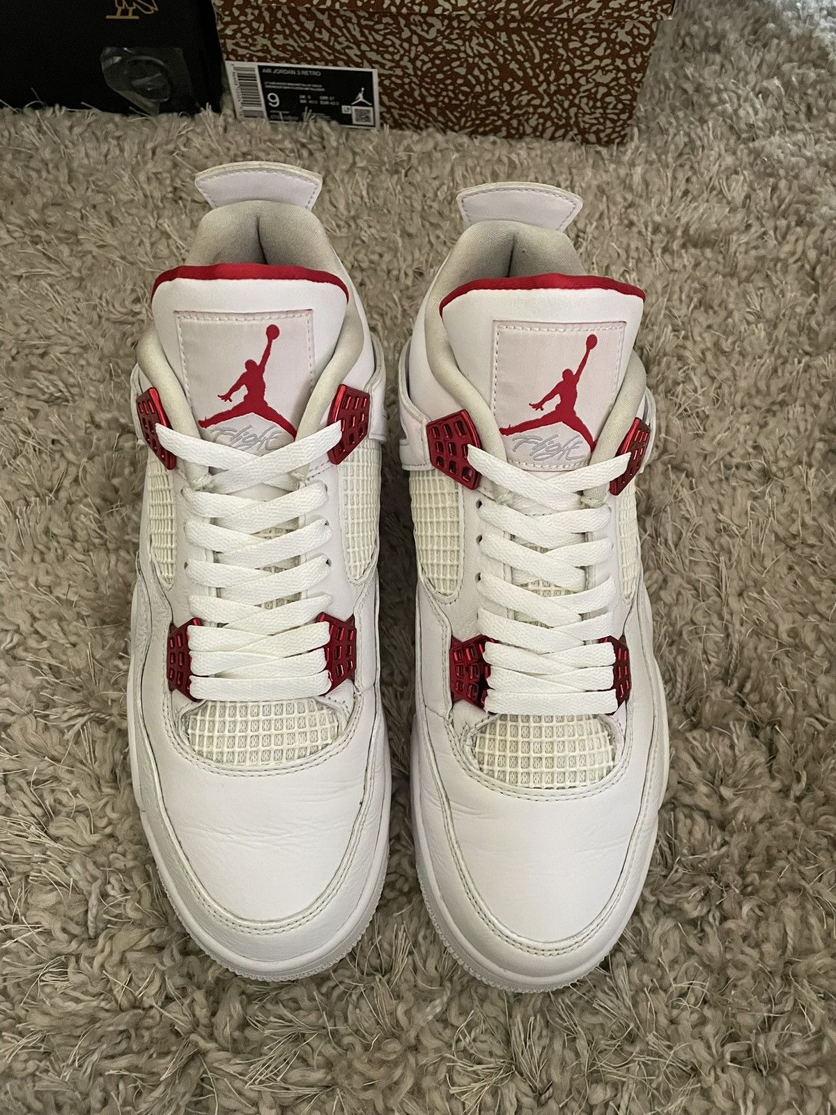 Jordan Brand Jordan 4 Metallic Red sz 9 Size US 9 / EU 42 - 5 Thumbnail