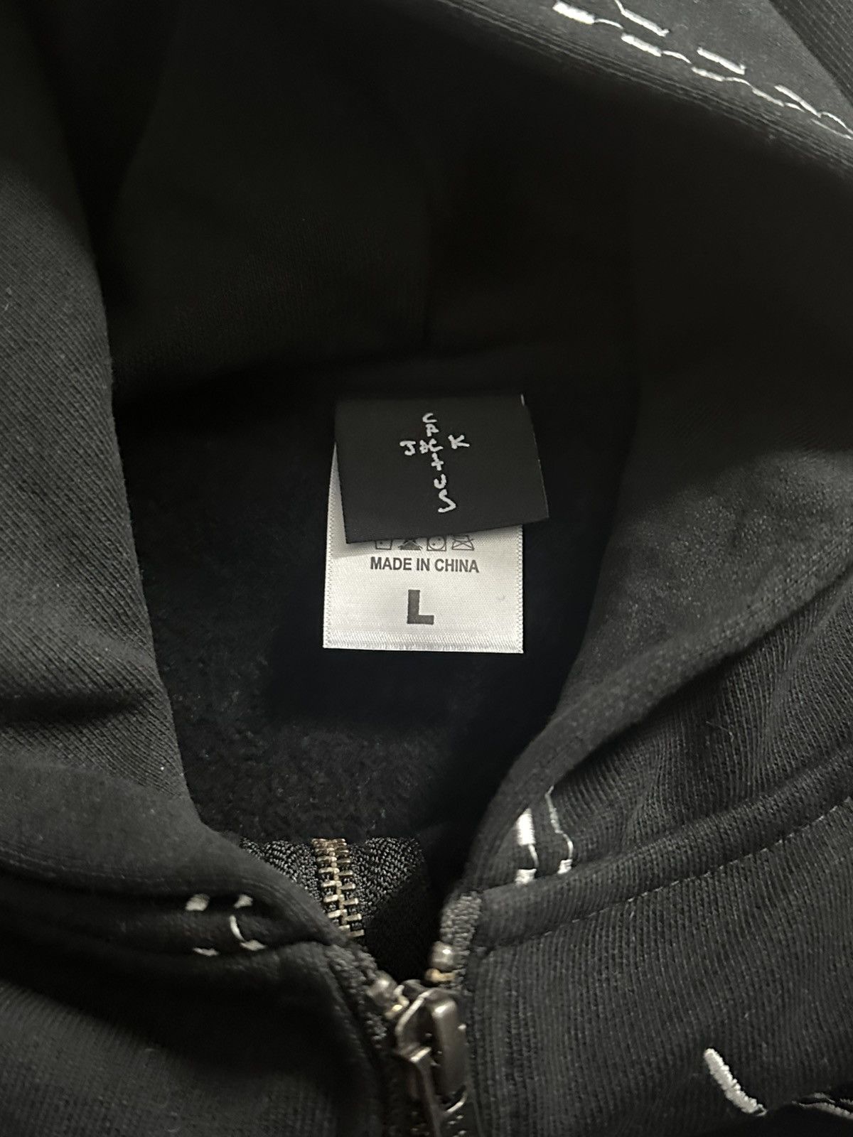 Travis Scott RARE Travis Scott Blackout Hoodie Size US L / EU 52-54 / 3 - 3 Thumbnail