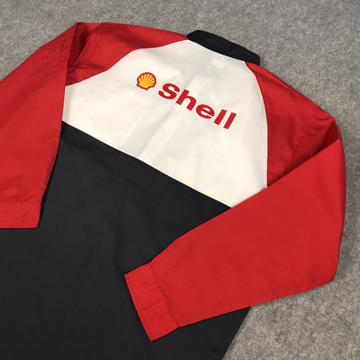 Japanese Brand Vintage Shell Helix Button up shirt Size US L / EU 52-54 / 3 - 6 Thumbnail
