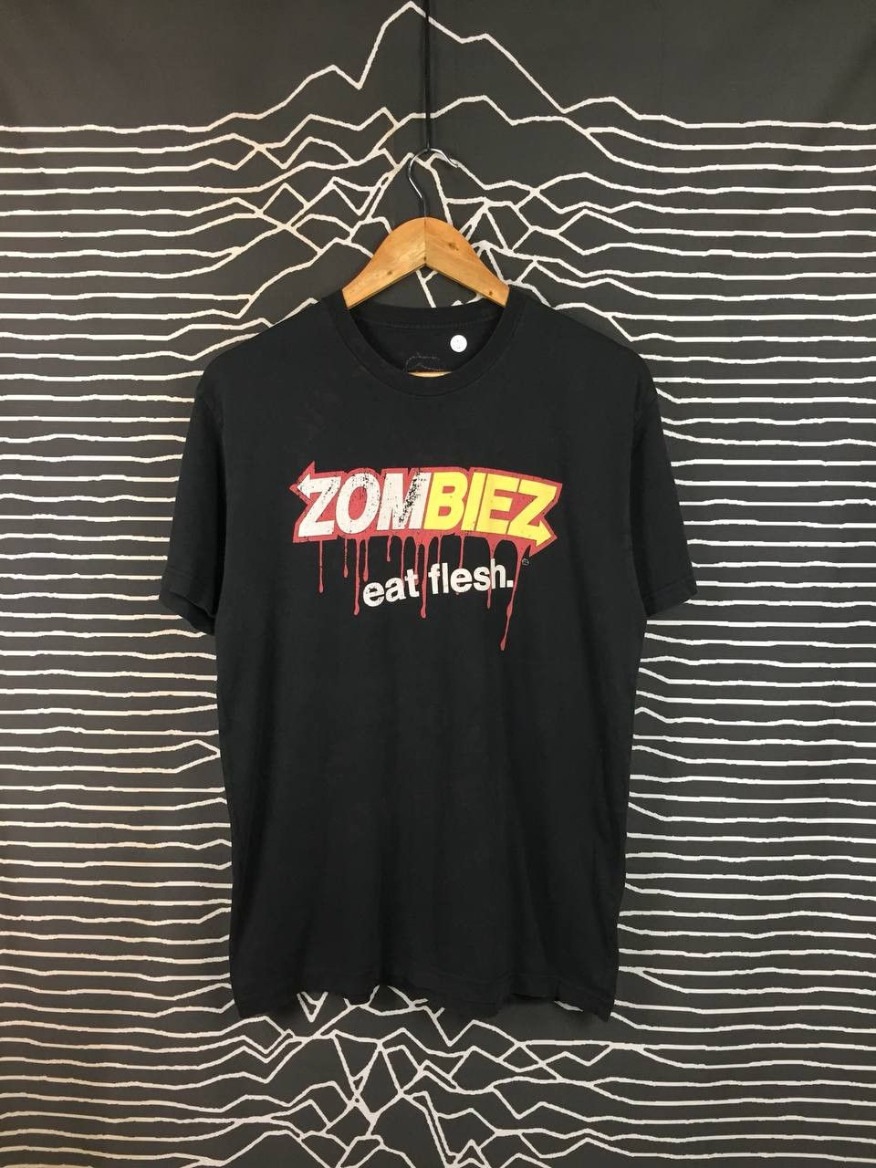 Vintage Goodie Two Sleeves Zombiez Eat Flesh Subway Parody Tee Size US M / EU 48-50 / 2 - 2 Thumbnail