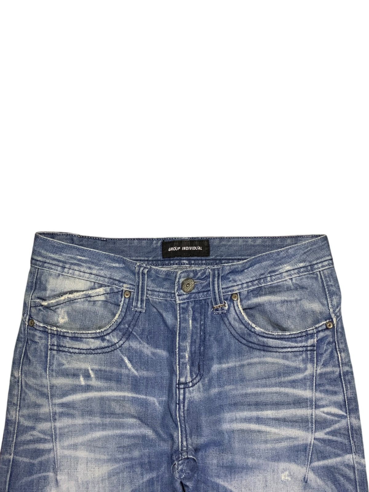 Japanese Brand Vintage Japanese Brand Faded Acid Wash Loose Jeans Size US 33 - 4 Thumbnail