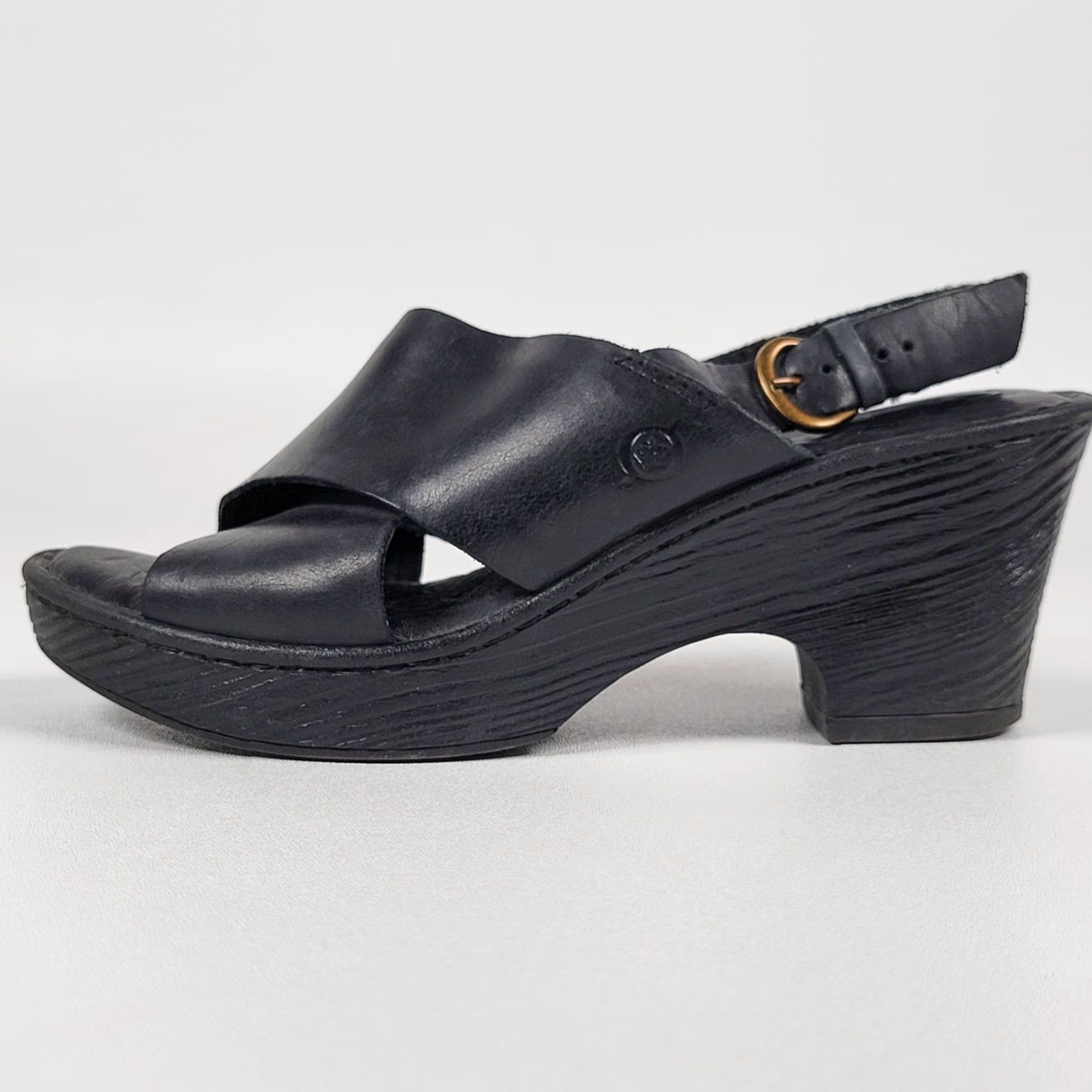 Born Born Emmy II Wedge Slingback Cross Strap Buckle Women's Black Leather Casual Heel 7M Size US 7 / IT 37 - 6 Thumbnail