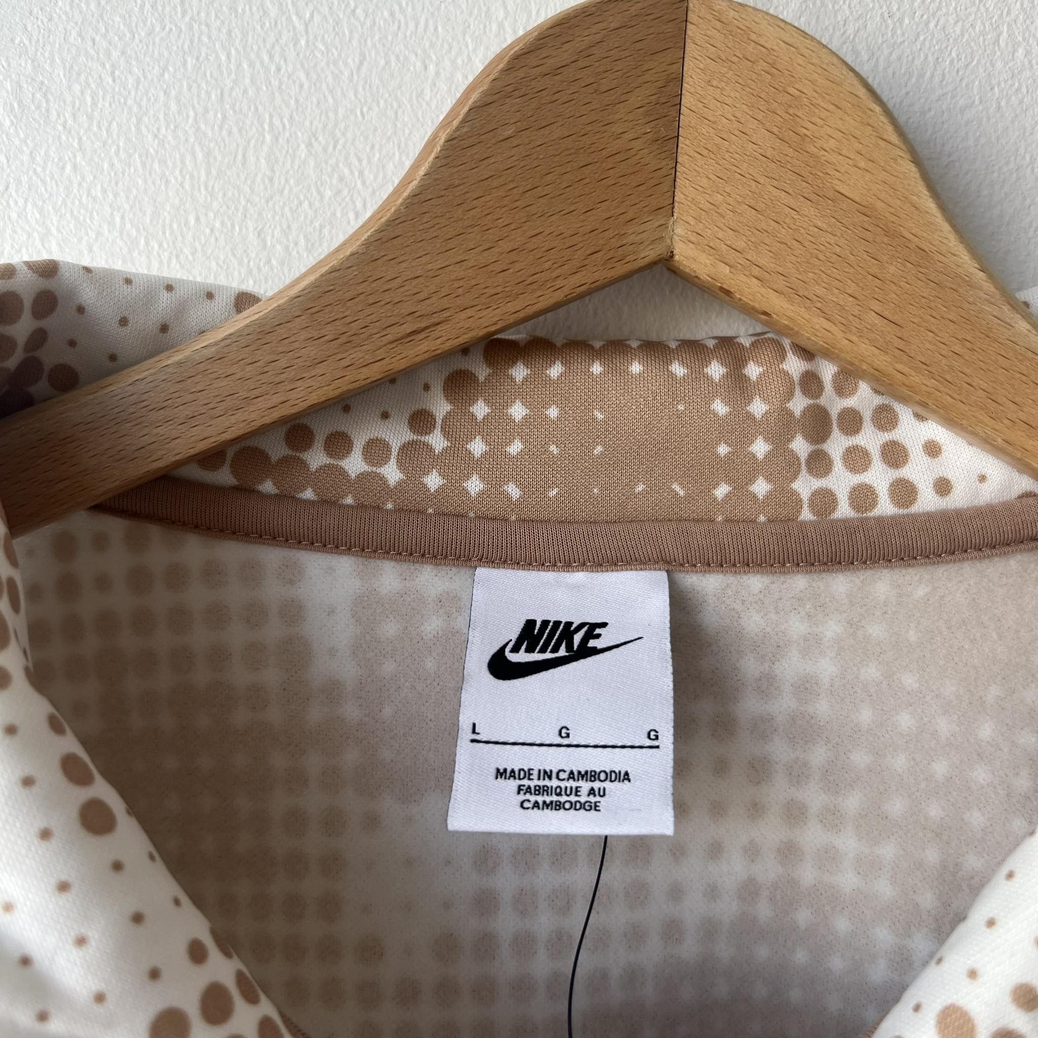 Nike Nike Fleece Pocket Halfzip Jacket Beige Print Size US L / EU 52-54 / 3 - 3 Thumbnail
