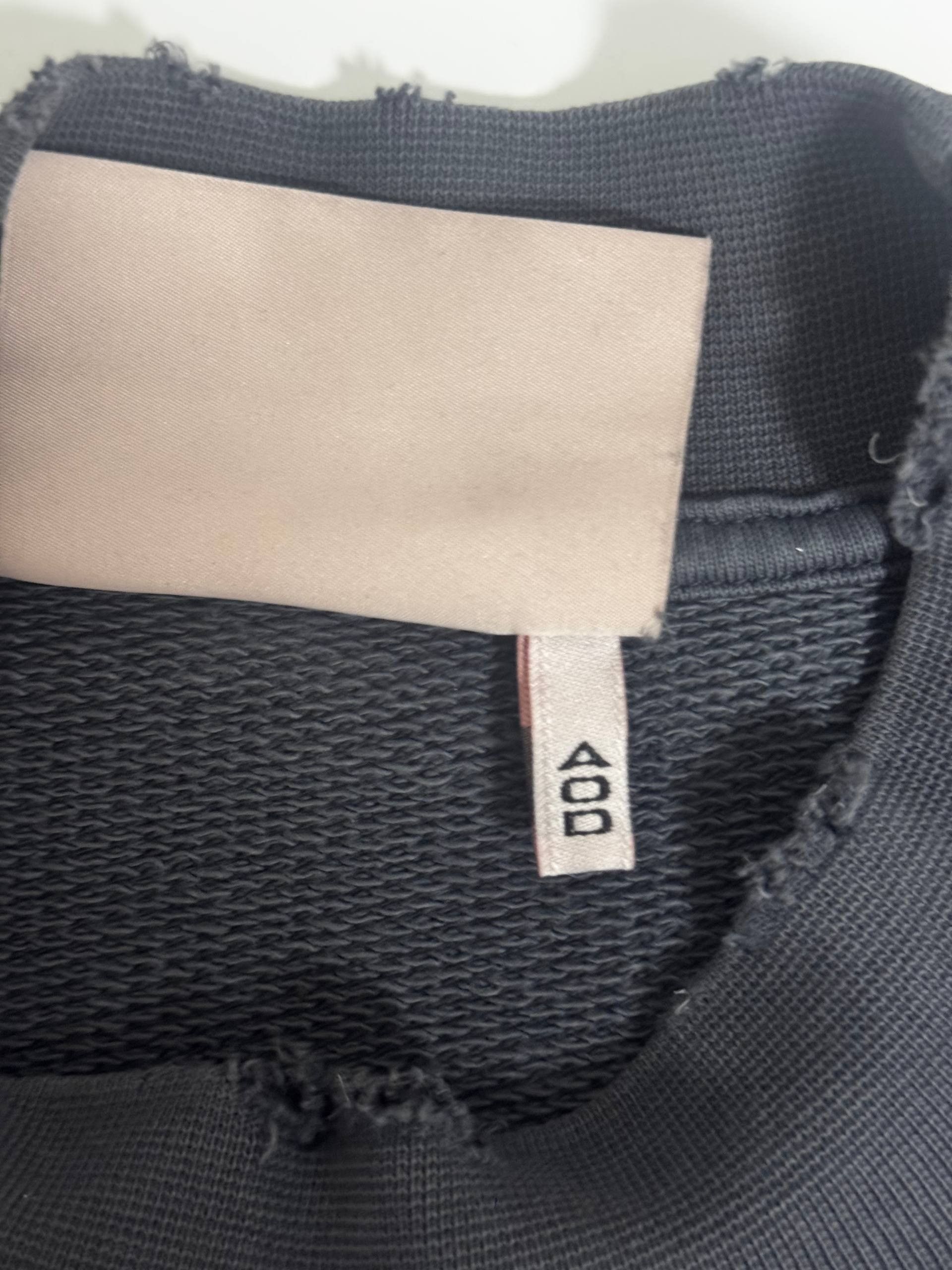 Other An Other Date Size US L / EU 52-54 / 3 - 7 Thumbnail
