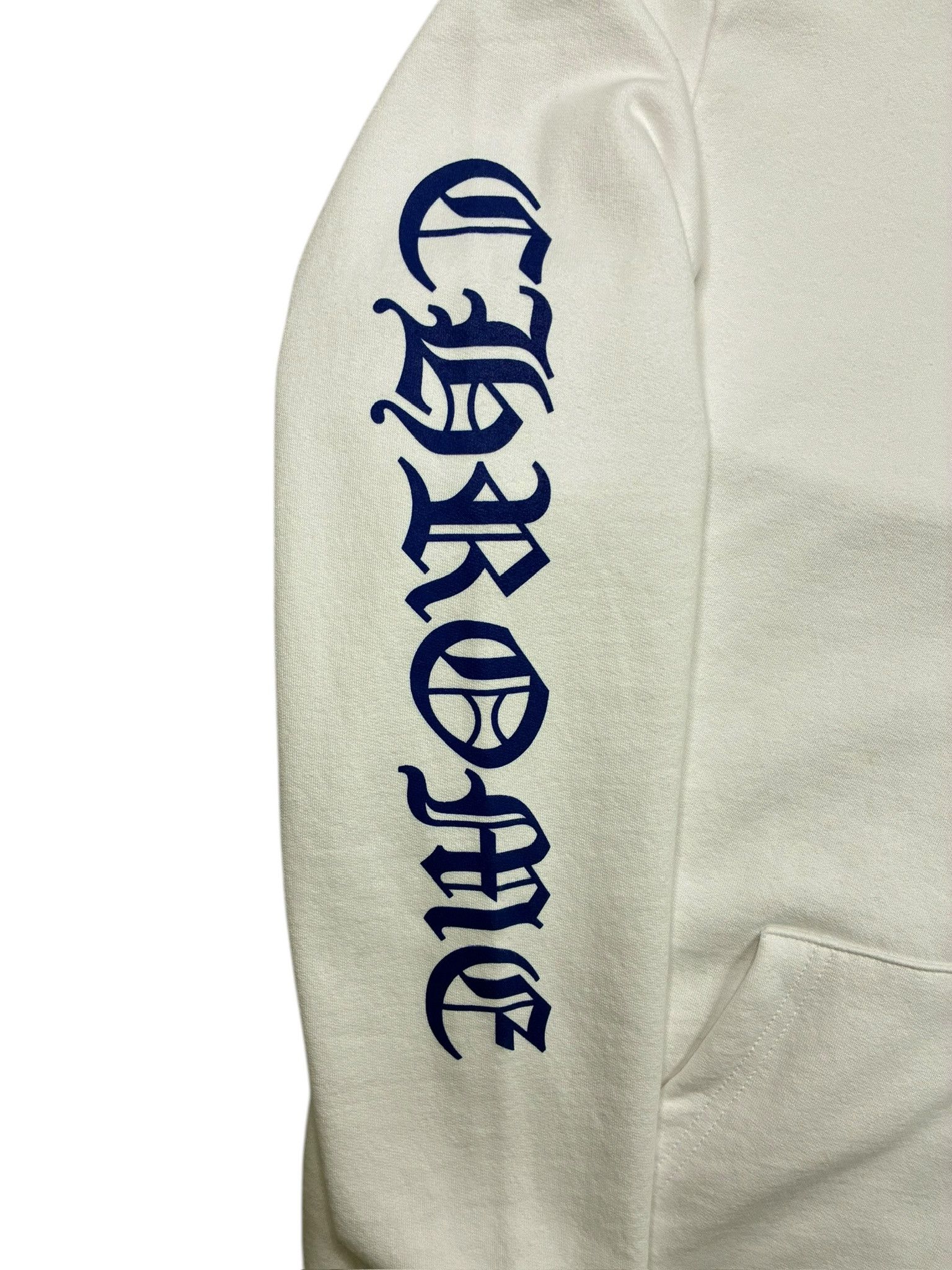Chrome Hearts Chrome Hearts Vertical Logo Zip Up Hoodie "white" Size US L / EU 52-54 / 3 - 5 Thumbnail