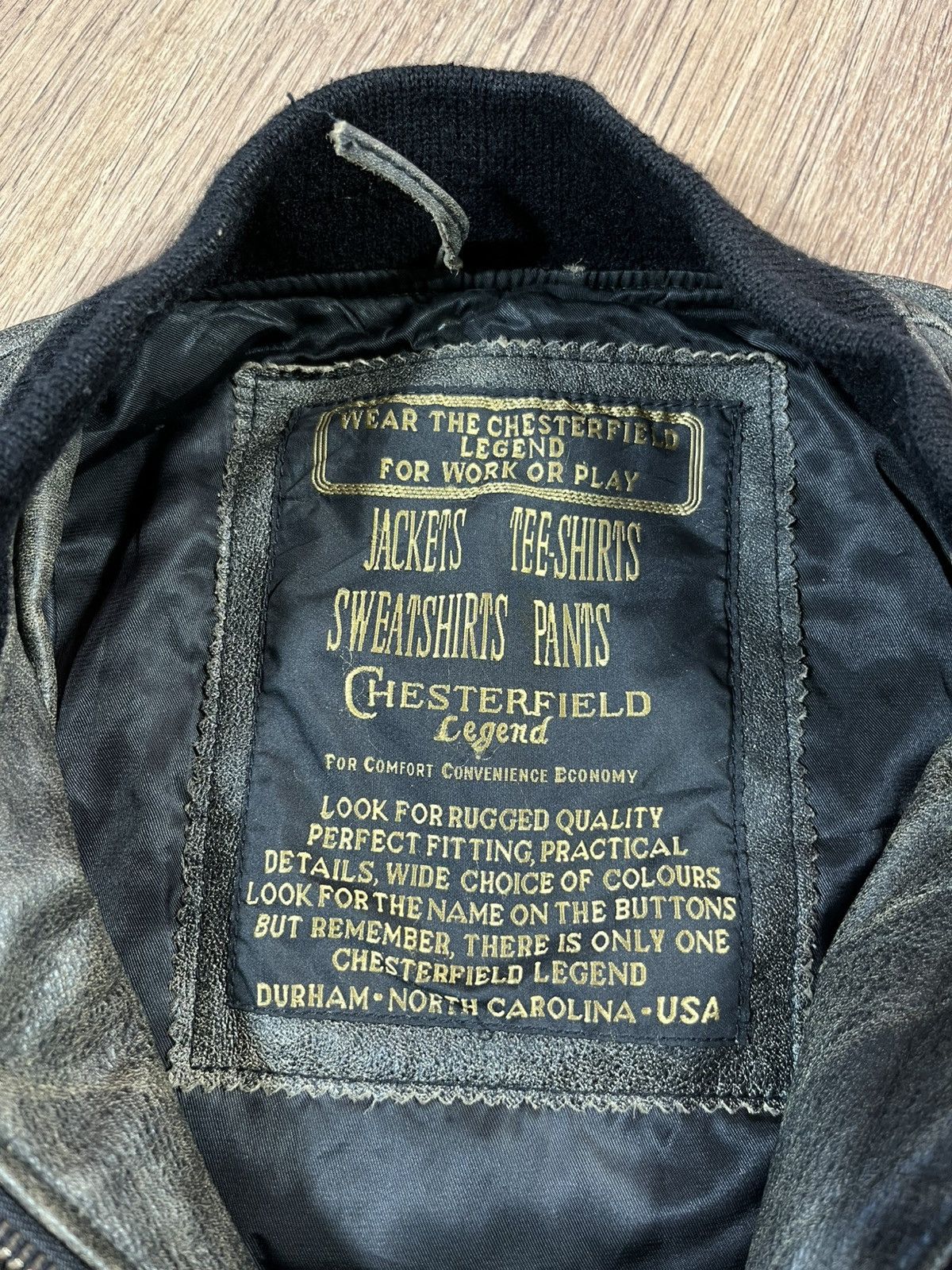 Leather Vintage Chesterfield Leather Jacket she is alone Size US L / EU 52-54 / 3 - 12 Thumbnail
