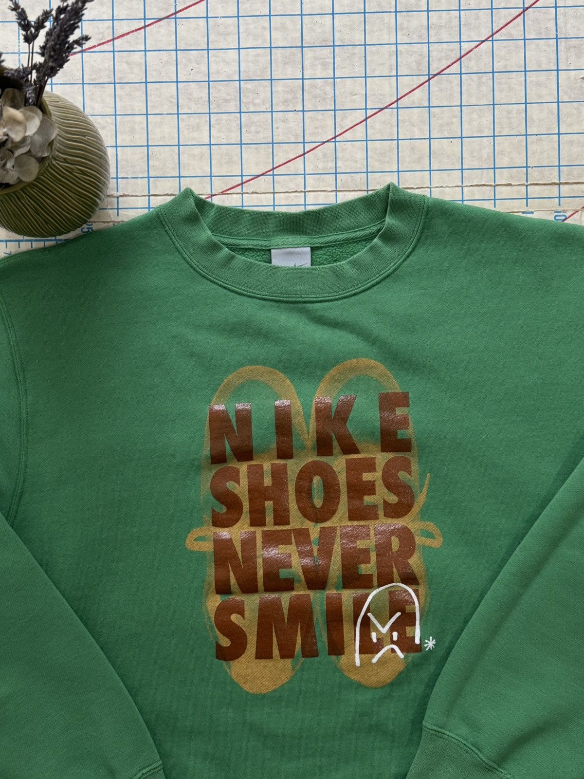 Nike × Vintage Vintage Y2K Nike Shoes Never Smile Crewneck Sweater Green Size US L / EU 52-54 / 3 - 11 Thumbnail