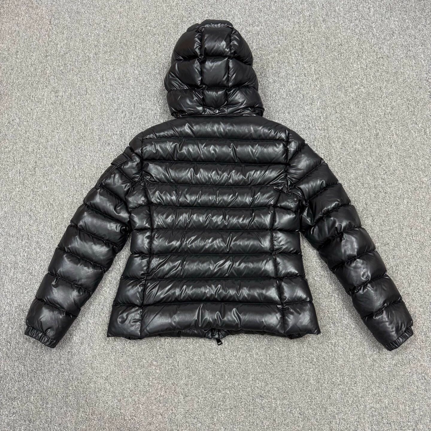 Moncler Moncler bady black puffer 2 95 new Size M / US 6-8 / IT 42-44 - 2 Thumbnail