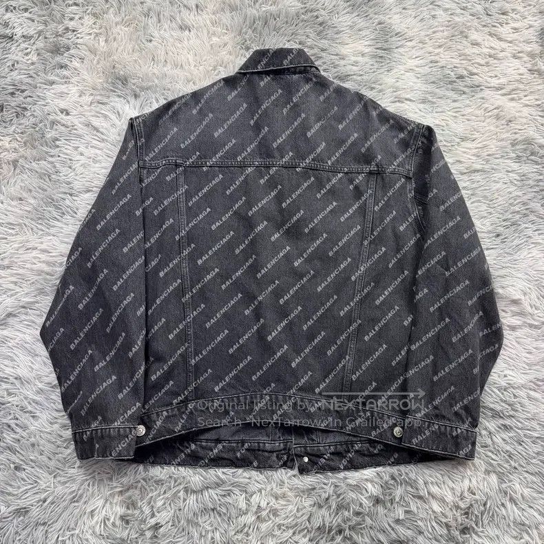 Balenciaga Balenciaga Printed Denim Jacket Size US S / EU 44-46 / 1 - 4 Thumbnail