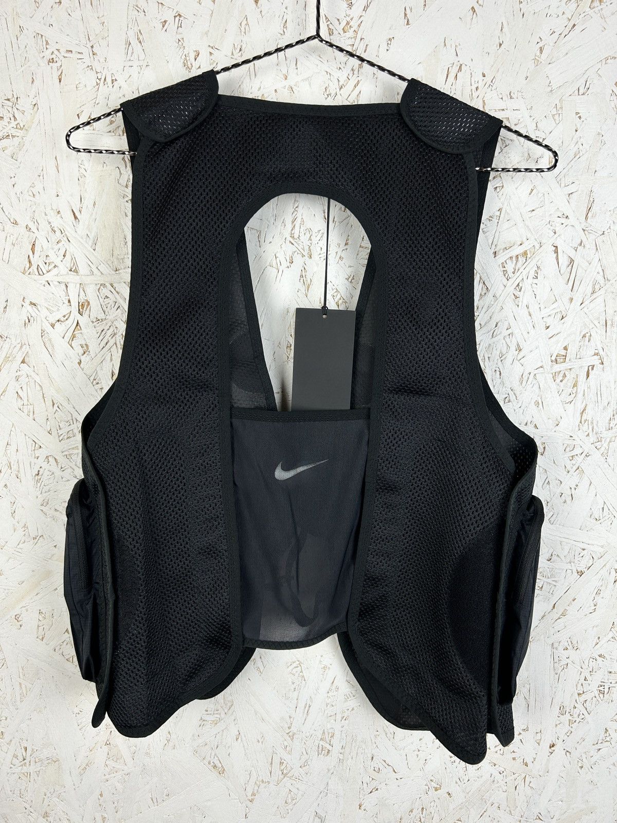 Nike NWT Nike ISPA Tech Vest S/M Black DV1146-010 Size US M / EU 48-50 / 2 - 7 Thumbnail