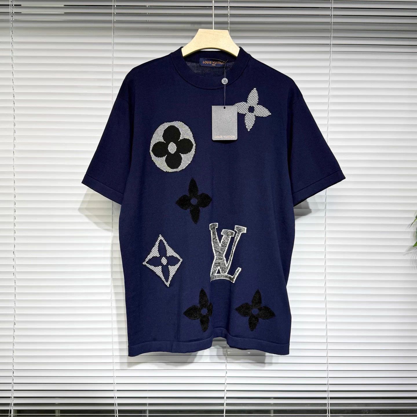 Louis Vuitton LV Knit Short-Sleeve SS26 Ski Navy L Size US L / EU 52-54 / 3 - 1 Thumbnail