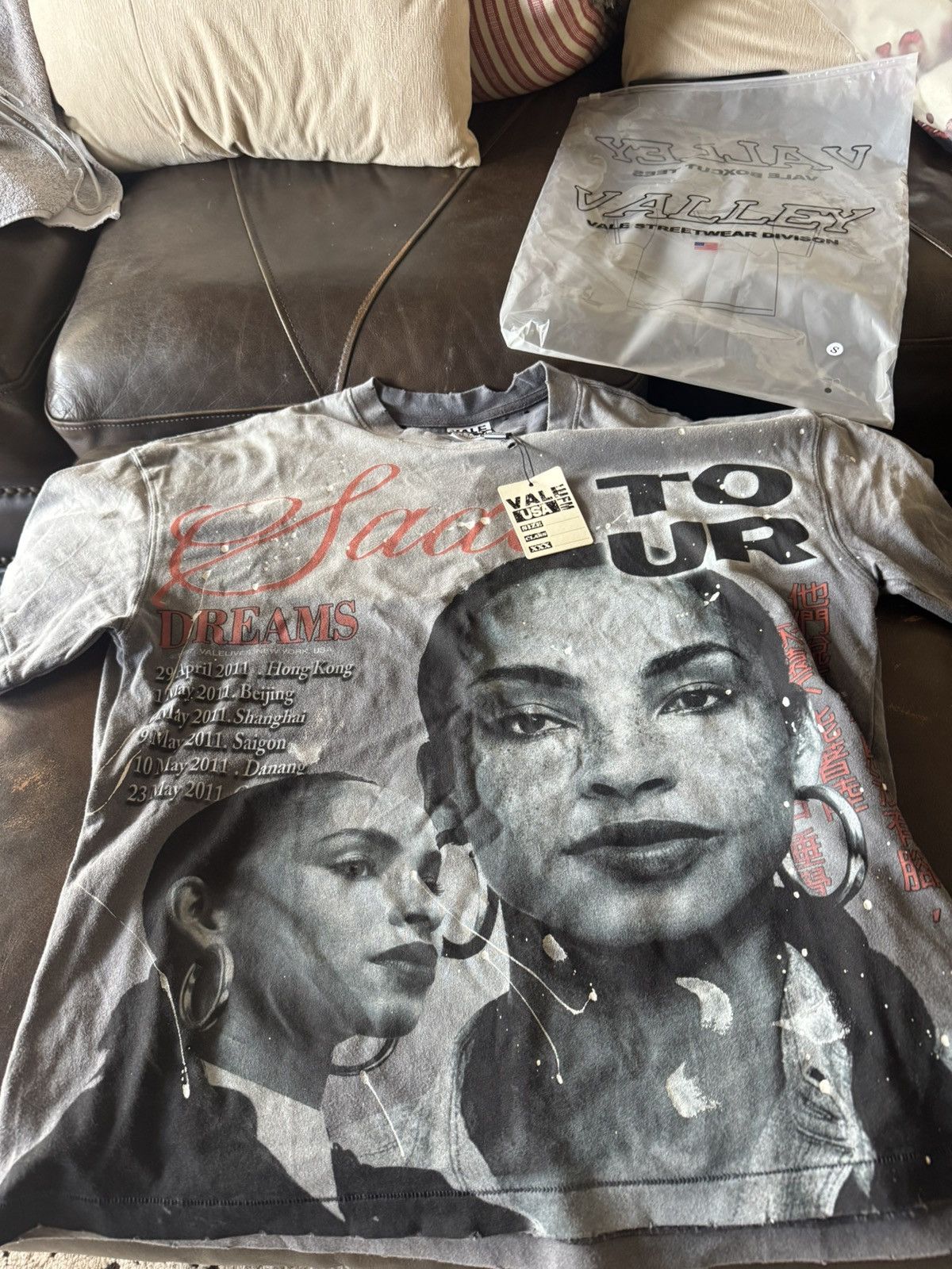 Vale Vale dreams tee Size US S / EU 44-46 / 1 - 1 Thumbnail