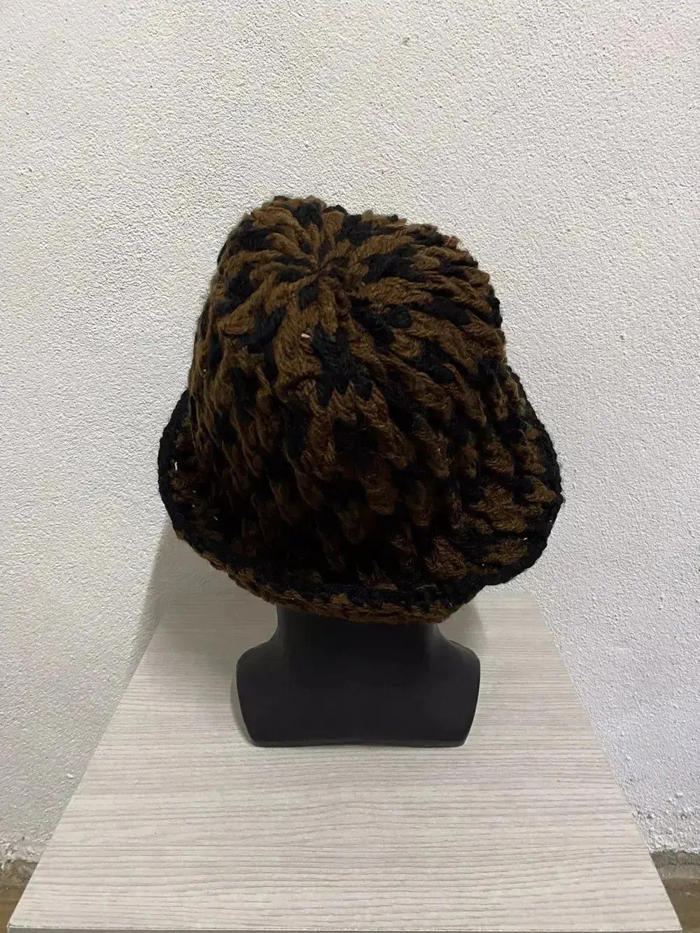 Vintage Rare Design Japanese Brand Knit Bucket Beanie Hat Size ONE SIZE - 4 Thumbnail