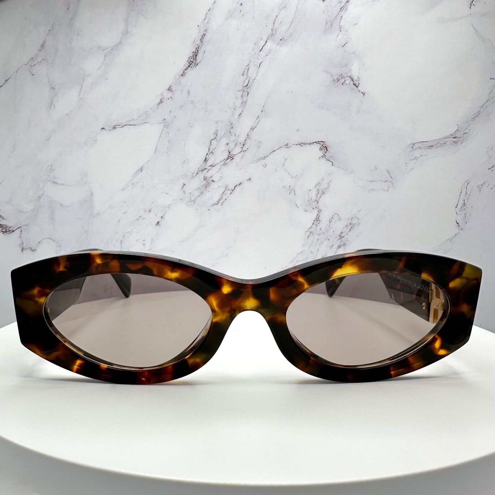 Miu Miu New MIU MIU Sunglasses Brown Tortoise Shell Oval Gold Logo Size ONE SIZE - 2 Thumbnail
