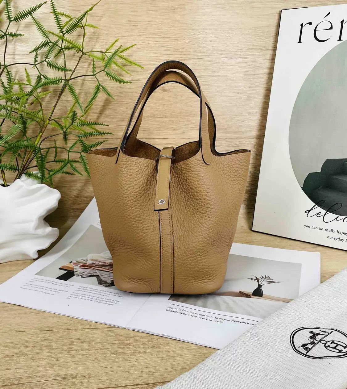 Hermes Hermes Picotin Lock 18 Masala Chai Clemence cowhide leather picotin handbag silv Size ONE SIZE - 1 Thumbnail