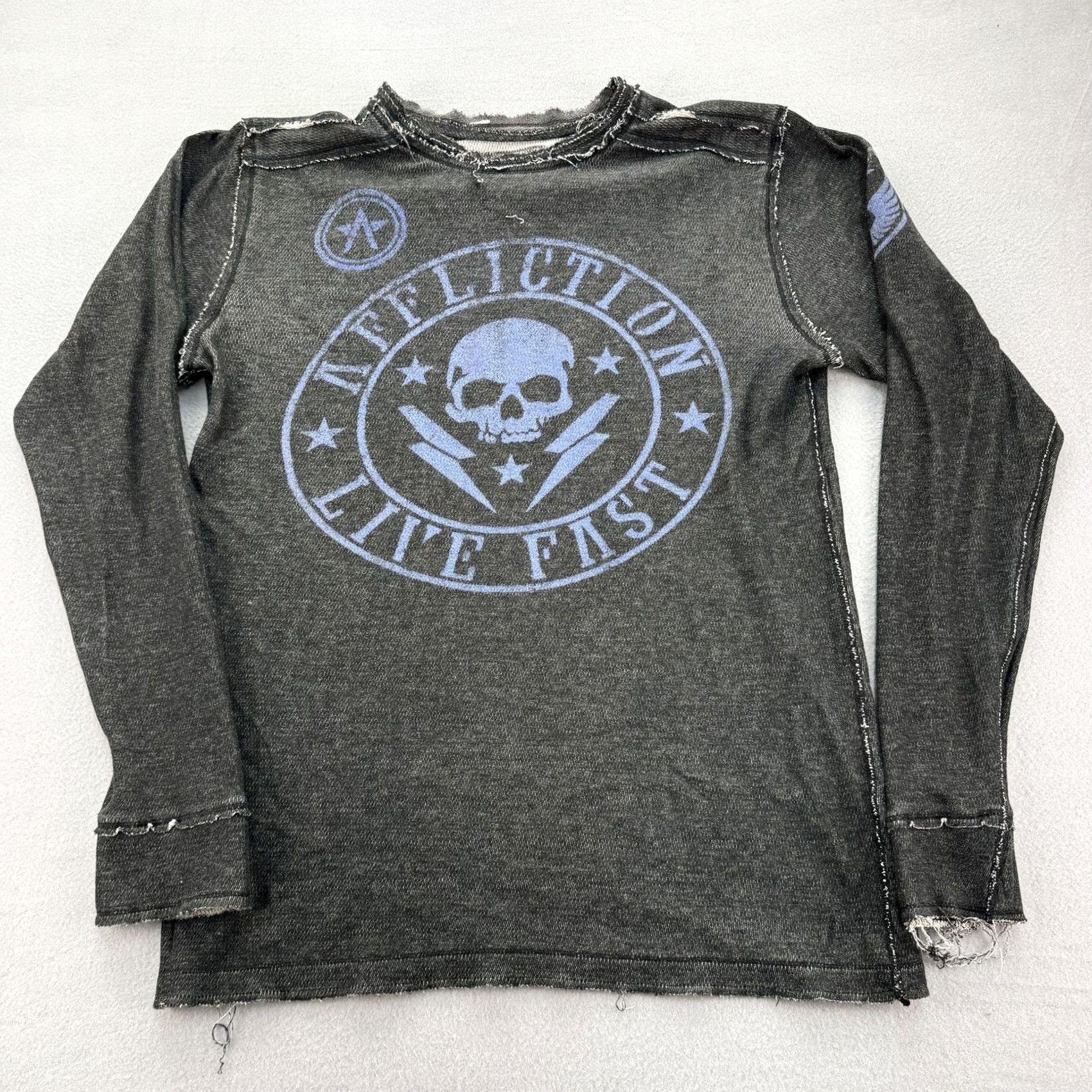 Affliction Affliction Shirt Mens Medium Gray Long Sleeve Distressed Graphic MMA Style Crew Neck Graphic Print Skull Cross Vintage: No Size US M / EU 48-50 / 2 - 6 Thumbnail