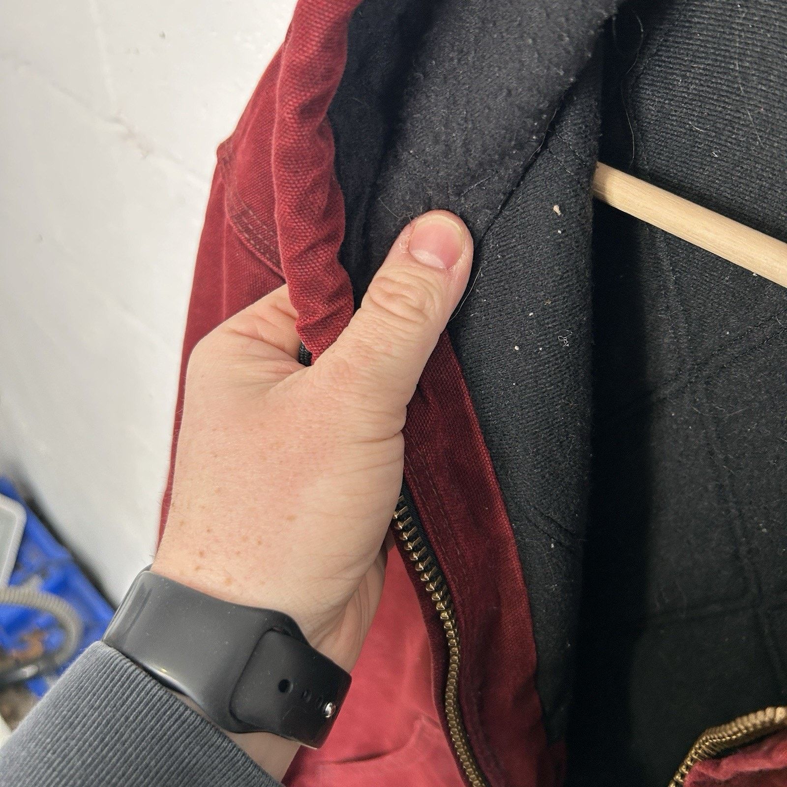 Carhartt Vintage Carhartt Hooded Active Jacket “Crimson Red” J130 CRI Size US L / EU 52-54 / 3 - 14 Thumbnail