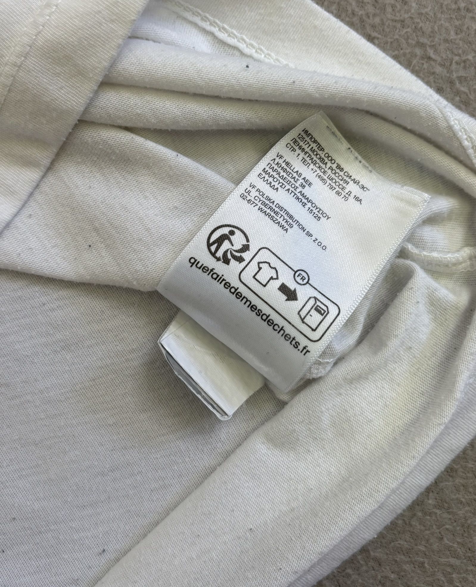 The North Face The North Face White Never Stop Exploring T-shirt Medium Size US M / EU 48-50 / 2 - 15 Thumbnail