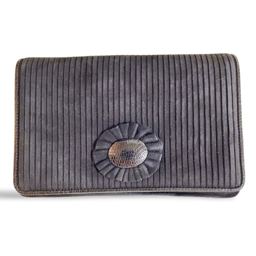 Bottega Veneta Vintage Bottega Venetia black suede clutch bag with bow Size ONE SIZE - 1 Thumbnail