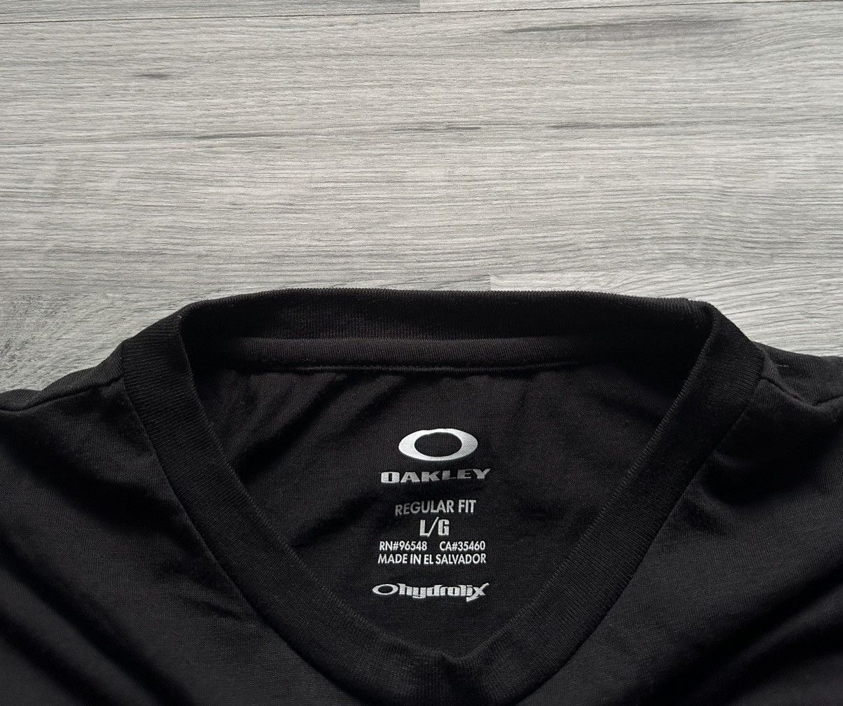 Japanese Brand × Oakley × Vintage Vintage T-shirt Oakley ☠️ beyond reason regular fit hydrolix Size US L / EU 52-54 / 3 - 5 Thumbnail