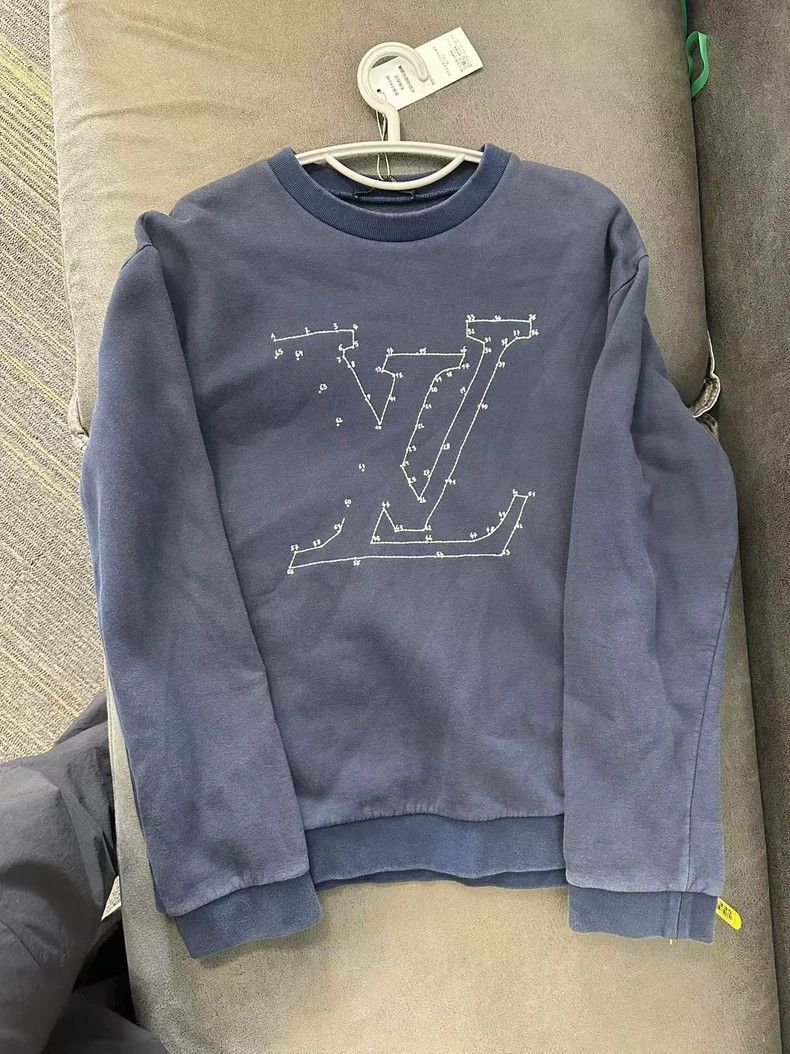 Louis Vuitton Dark Blue Lianliankan Logo Sweatshirt