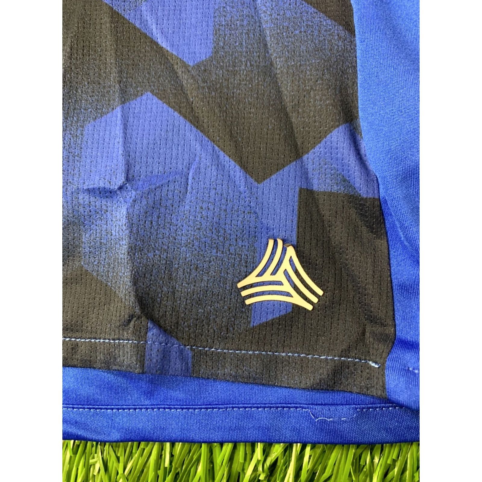 Adidas ADIDAS Tango Performance Original 2017 Football Shirt Jersey S Small Men Short Sleeve Blue Black White 2017 Tango Shirt Mens Size US S / EU 44-46 / 1 - 4 Thumbnail