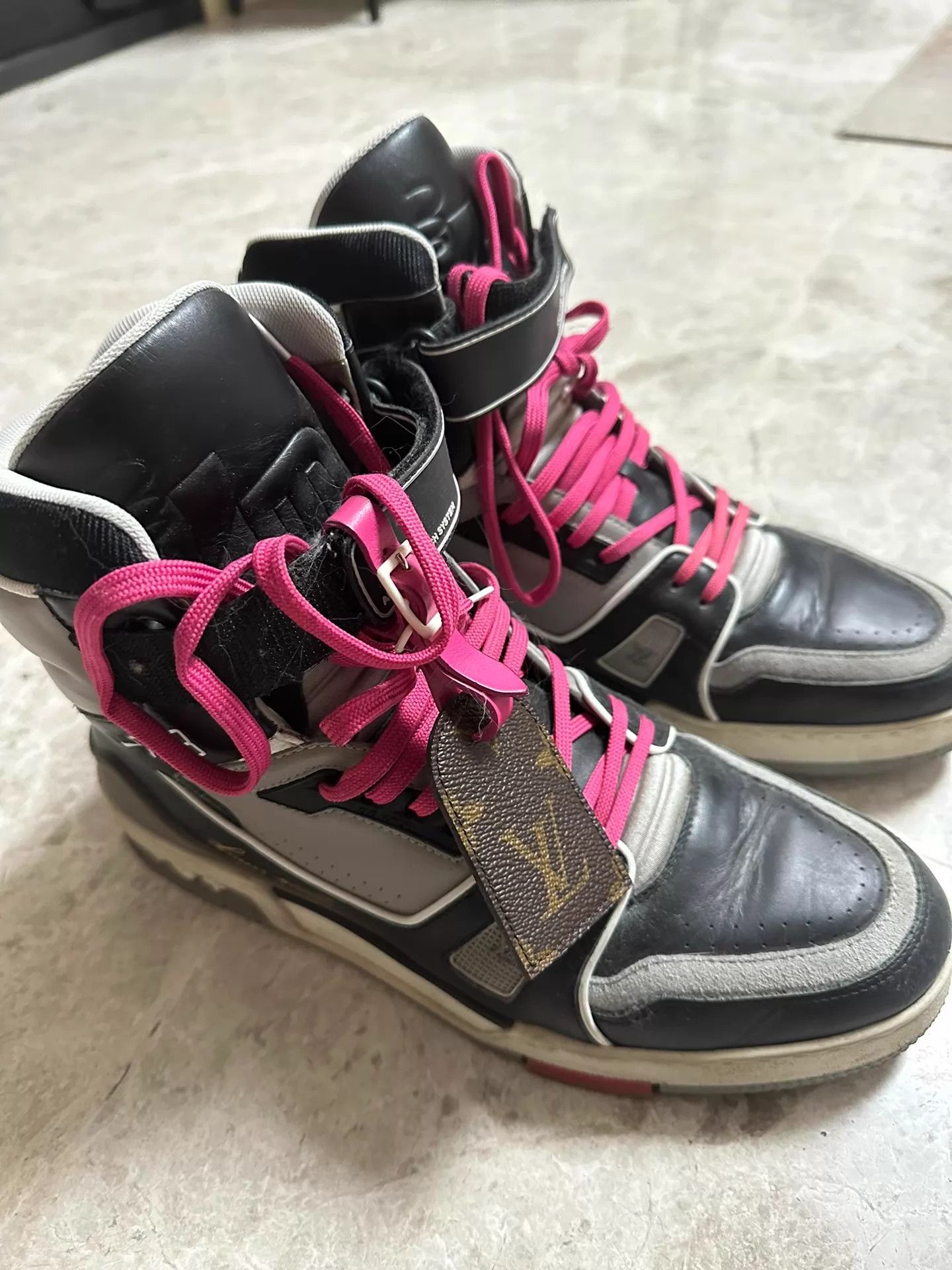 Louis Vuitton Louis Vuitton Milan City High Top Trainer 8.5 US Size US 8.5 / EU 41-42 - 2 Thumbnail
