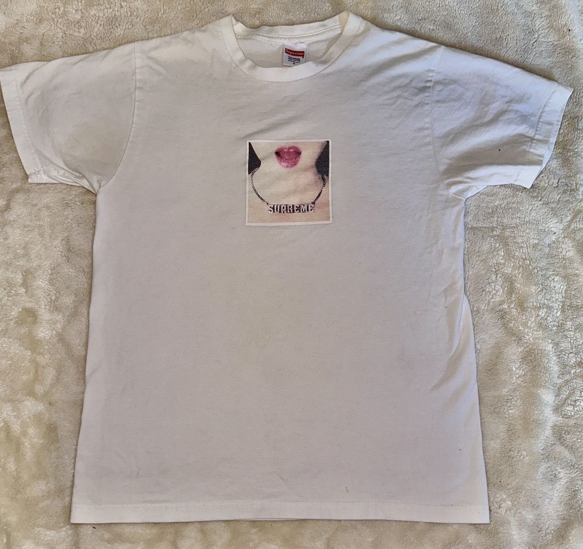 Supreme chain tee hotsell