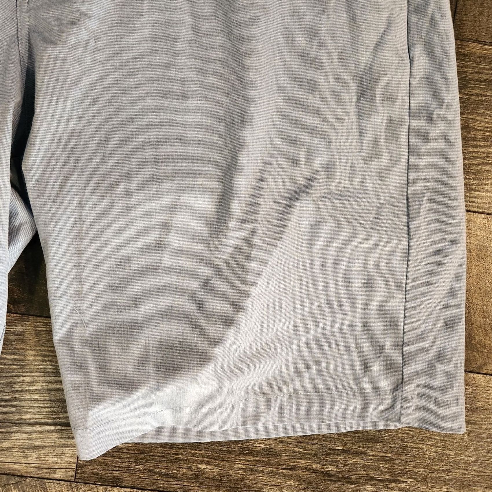 TravisMathew VINTAGE Travis Mathew Golf Shorts Mens 38 Light Blue Performance Outdoors Flat Front Size US 38 / EU 54 - 2 Thumbnail