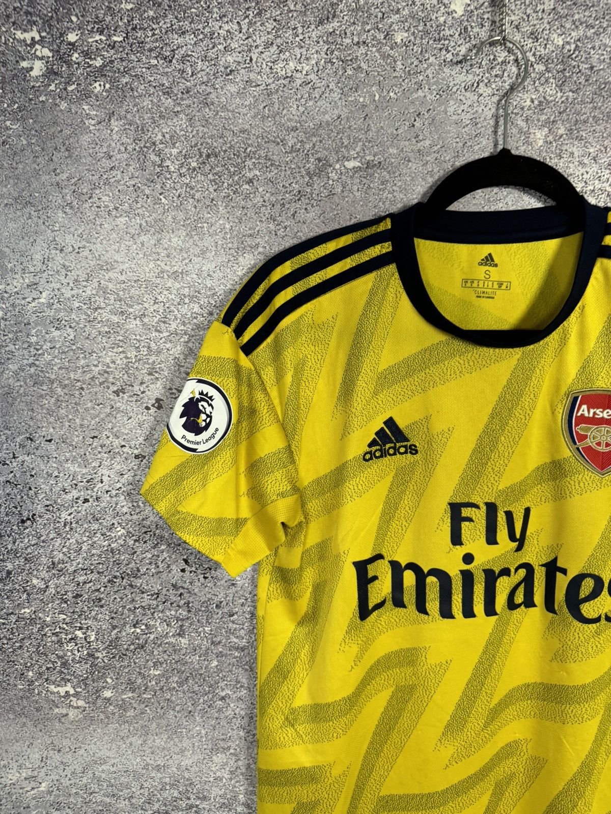 Adidas × Vintage TIERNEY Vintage Arsenal 2019/20 Adidas Jersey Blokcore S sz Size US S / EU 44-46 / 1 - 3 Thumbnail