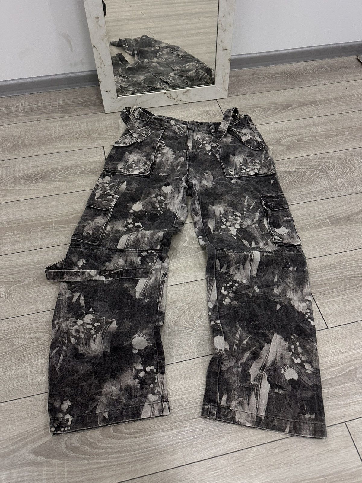 Japanese Brand Baggy Gray Multipocket Cargo Y2K Style Size US 32 / EU 48 - 3 Thumbnail
