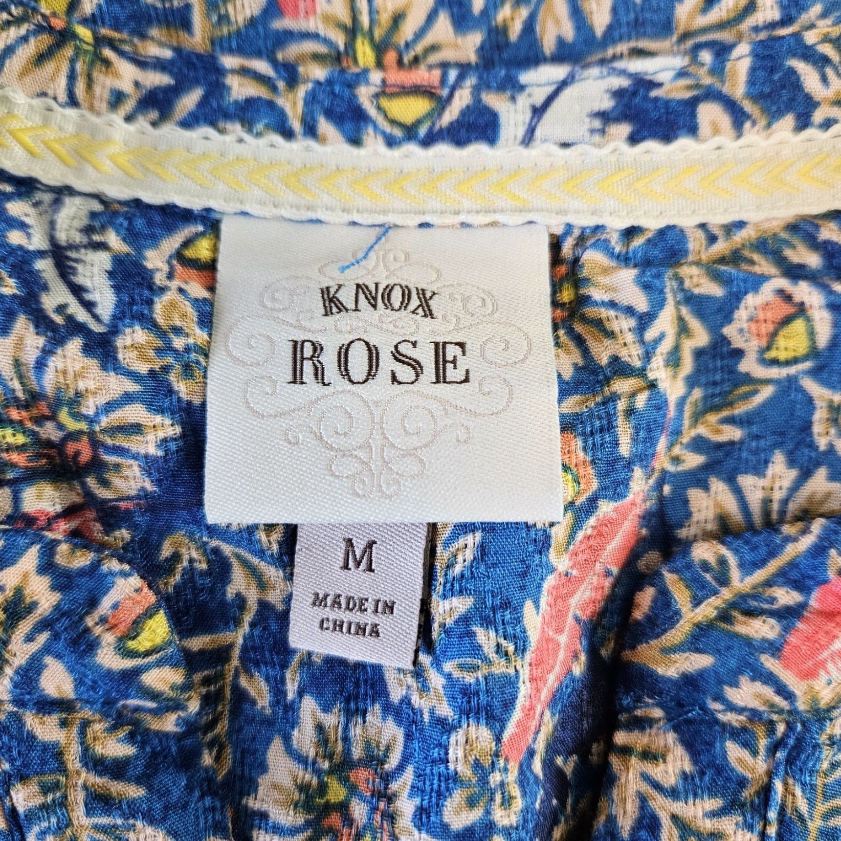 Vintage Knox Rose Womens Top Sz Medium Blue Pink Floral Feathers Short Sleeve Blouse Regular M Womens Size M / US 6-8 / IT 42-44 - 5 Thumbnail