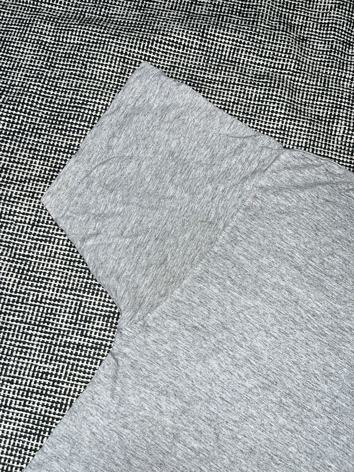 Nike × Vintage 90s Nike oversized brown swoosh gray t-shirt baggy fit Size US XL / EU 56 / 4 - 6 Thumbnail