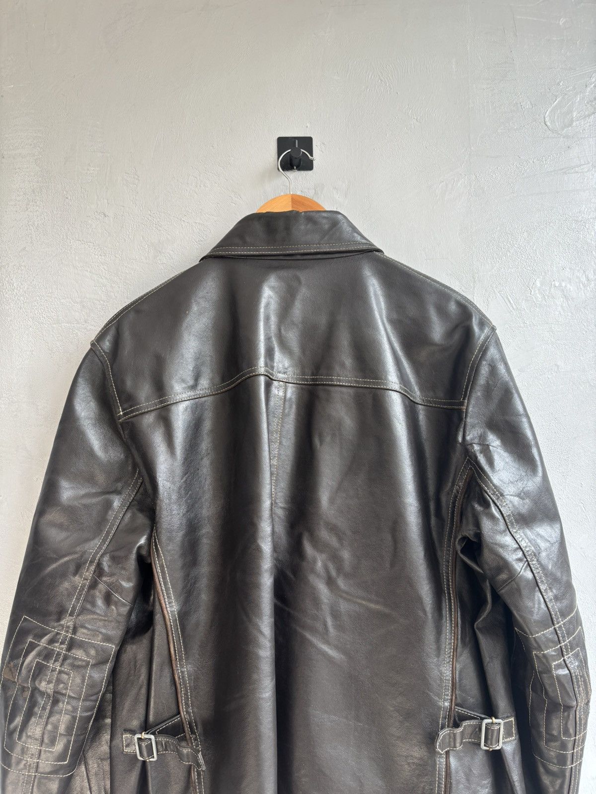Armani Armani cowhide natural distressed leather jacket Size US L / EU 52-54 / 3 - 12 Thumbnail