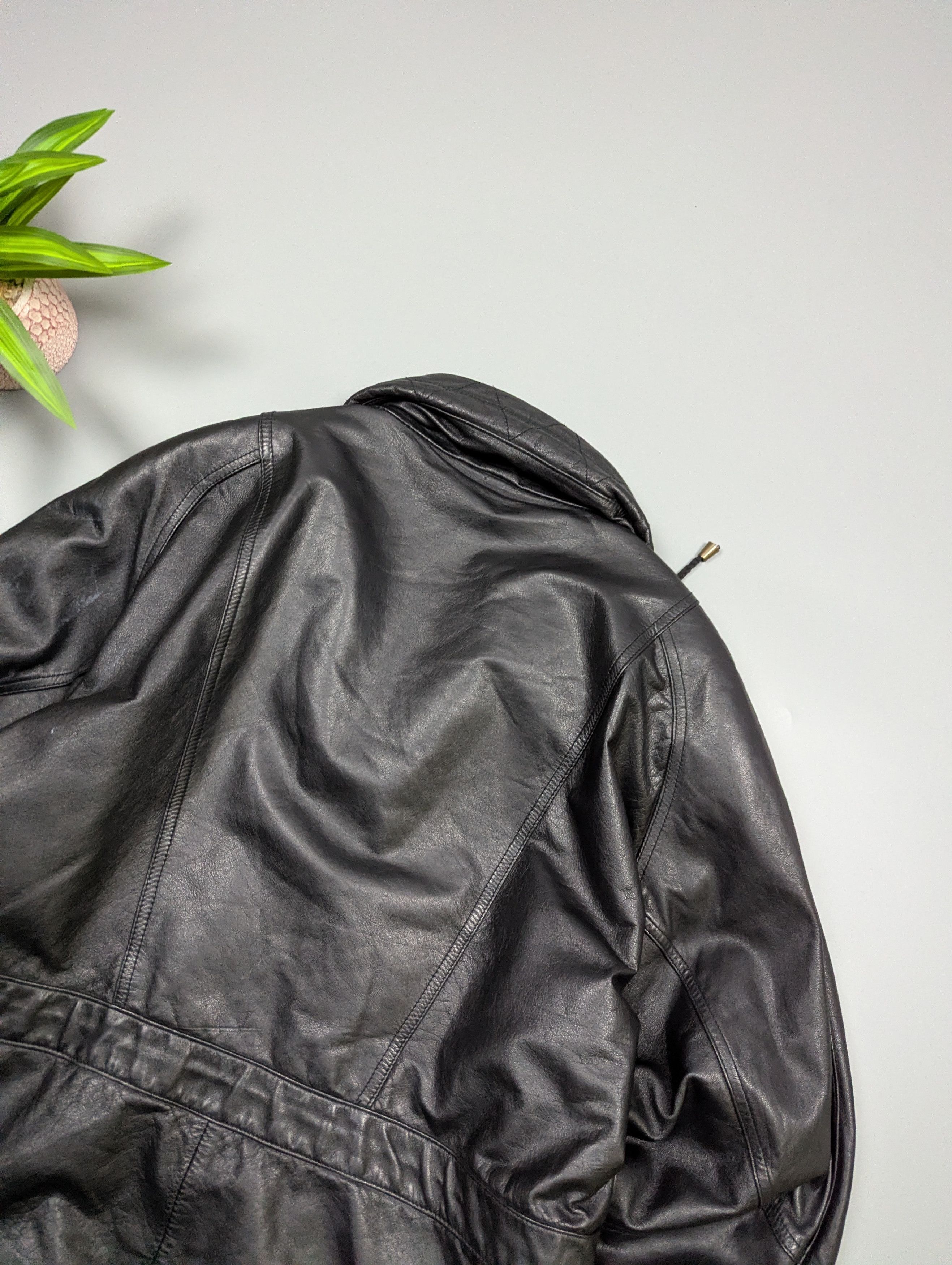 Vintage Vintage PRINCE Heavy Black Leather Multi-Pocket Jacket Size US L / EU 52-54 / 3 - 20 Thumbnail